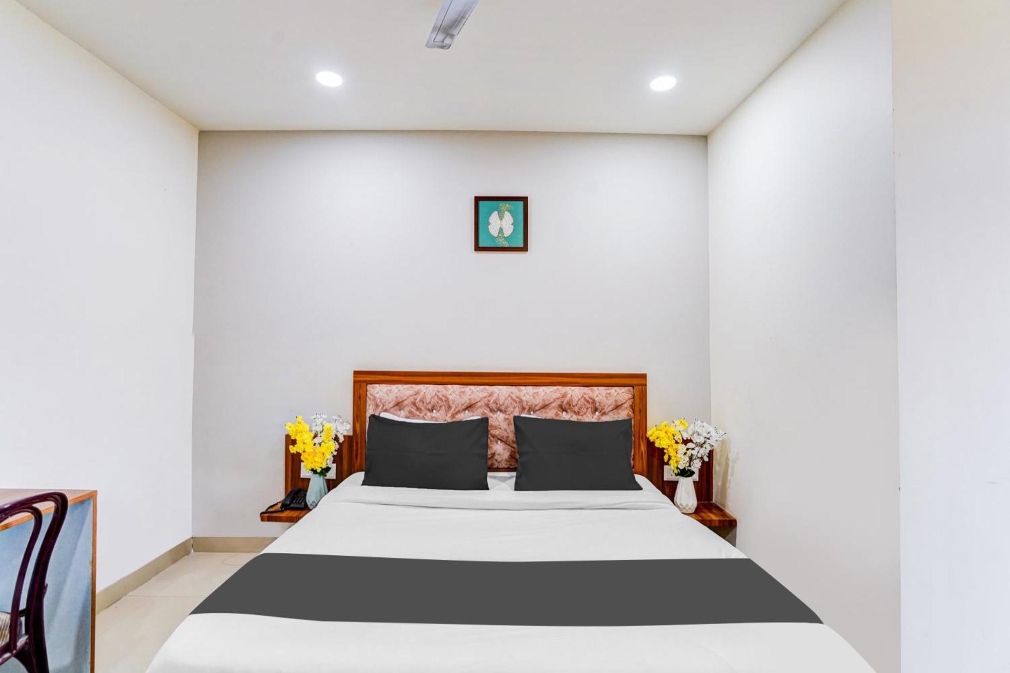 Super Collection O Sector 104 Noida 호텔 외부 사진